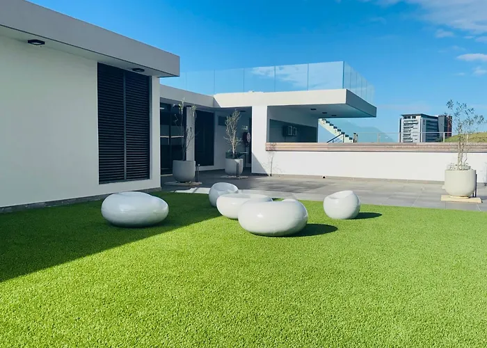 Umhlanga Ridge Sea View Studio Apartment